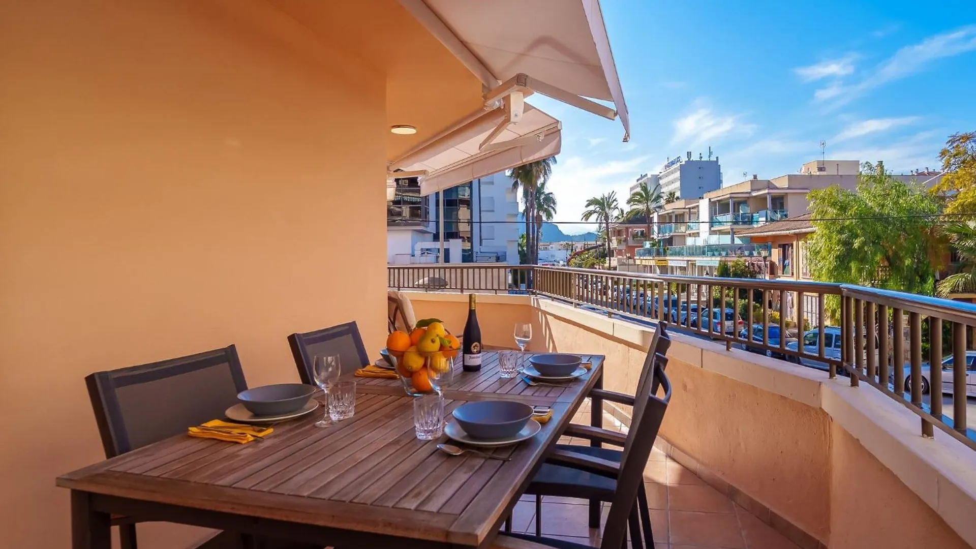 3 Bedroom Apartment, 150M From Beach Port d'Alcúdia 0*,